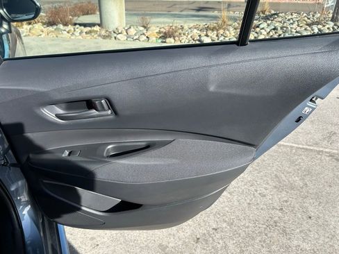 Used 2023 Toyota Corolla LE image 28