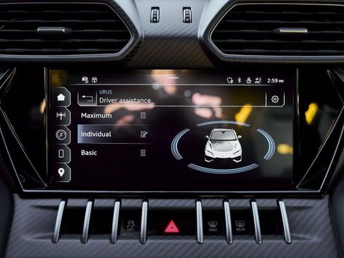 Used 2024 Lamborghini Urus Performante image 81