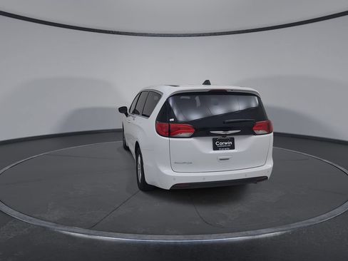 New 2027 Chrysler Pacifica LX FWD image 12
