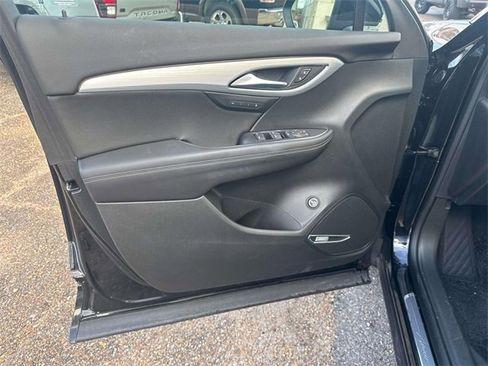 Certified 2025 Buick Envision Avenir image 24