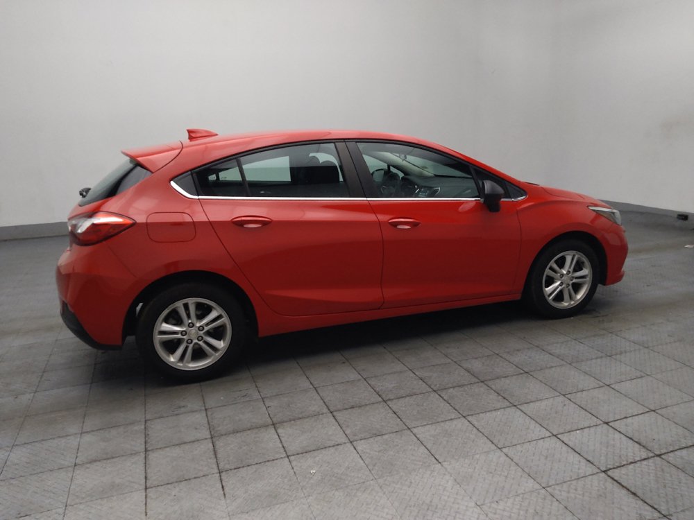 Used 2018 Chevrolet Cruze LT FWD image 10