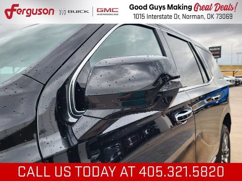 New 2026 GMC Yukon Denali Ultimate AWD/4WD image 12