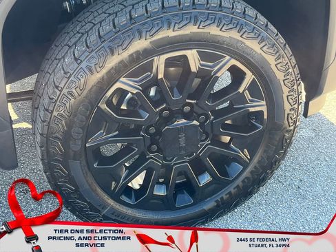 New 2026 GMC Sierra 2500 Denali w/ Denali Reserve Package image 39