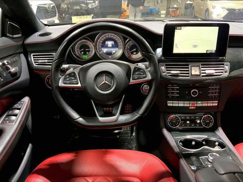 Used 2017 Mercedes-Benz CLS 550 4MATIC image 5