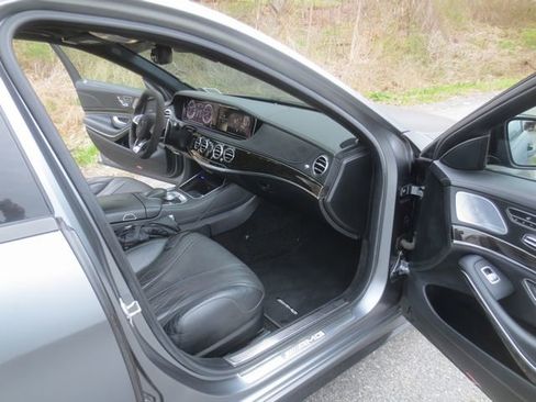 Used 2014 Mercedes-Benz S 63 AMG 4MATIC Sedan image 15