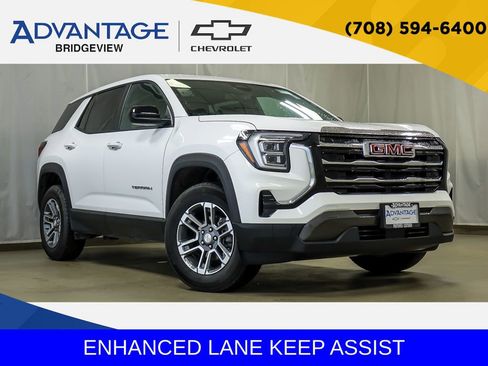Used 2025 GMC Terrain Elevation AWD/4WD image 1