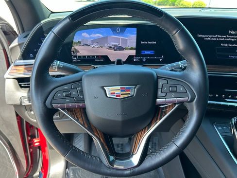 Used 2024 Cadillac Escalade ESV Premium Luxury w/ Performance Package AWD/4WD image 23