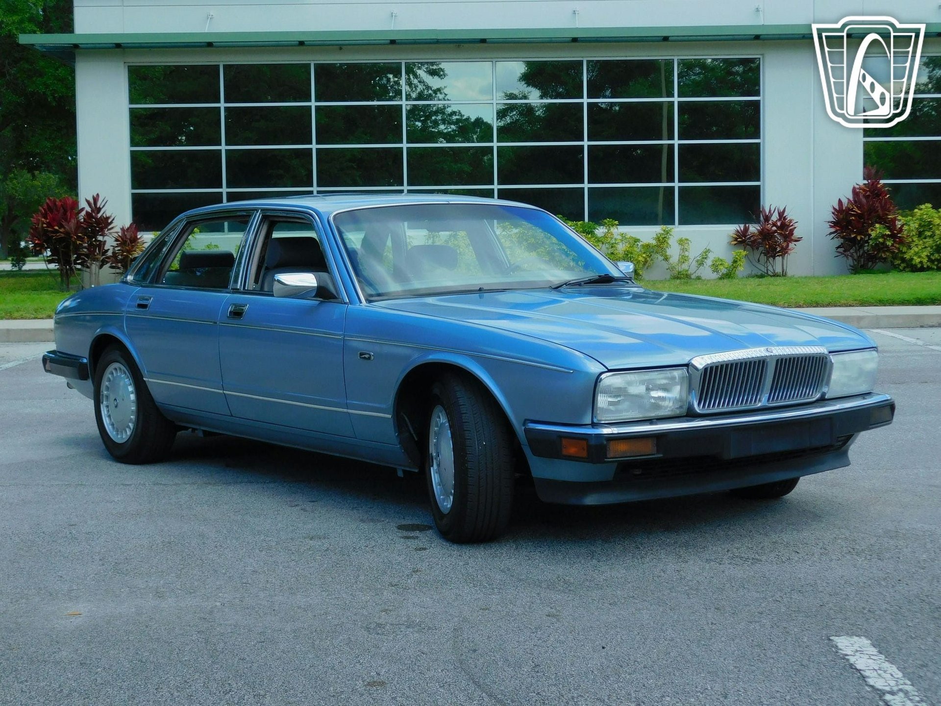 Used 1991 Jaguar XJ Vanden Plas RWD image 20