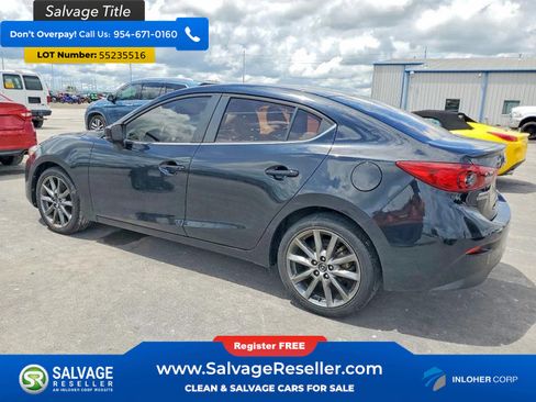 Used 2018 MAZDA MAZDA3 Touring FWD image 3