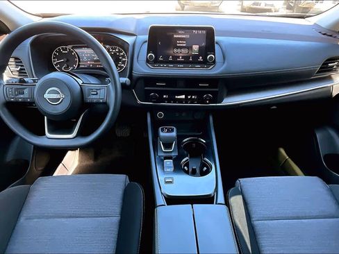 Certified 2023 Nissan Rogue SV image 14