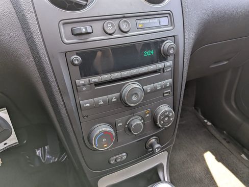 Used 2010 Chevrolet HHR SS FWD image 18