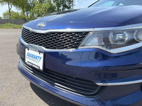 Used 2018 Kia Optima LX FWD image 5
