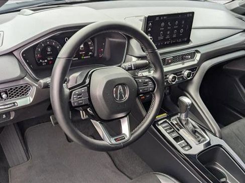 Used 2025 Acura Integra A-Spec FWD image 10