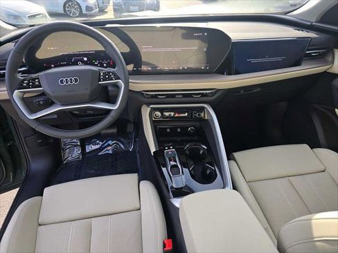 New 2025 Audi Q5 Prestige image 22