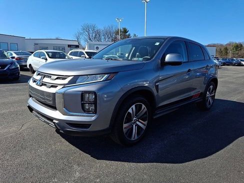 Used 2022 Mitsubishi Outlander Sport ES image 3