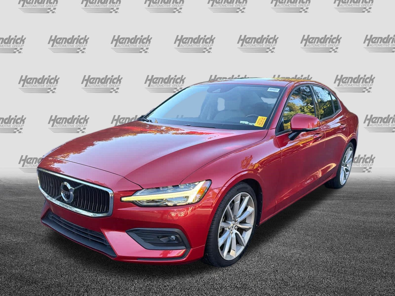 Used 2020 Volvo S60 T5 Momentum FWD image 7