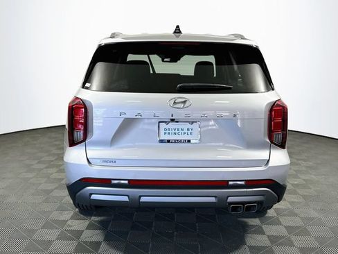 Used 2024 Hyundai Palisade SEL FWD image 7
