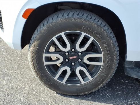 Used 2021 GMC Yukon AT4 image 31