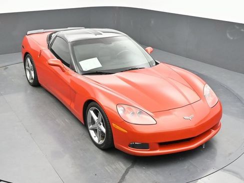 Used 2012 Chevrolet Corvette Coupe RWD image 23