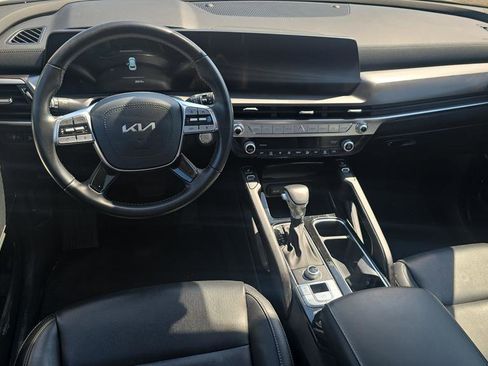 Used 2025 Kia Telluride S AWD/4WD image 18