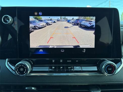 New 2026 Chevrolet Colorado W/T image 18