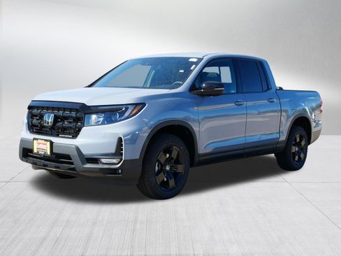 New 2026 Honda Ridgeline Black Edition image 2