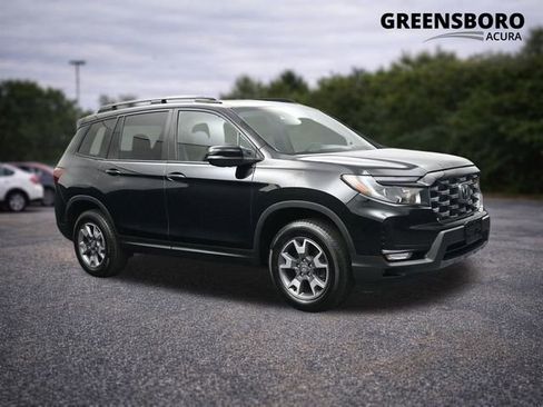 Used 2022 Honda Passport TrailSport image 1
