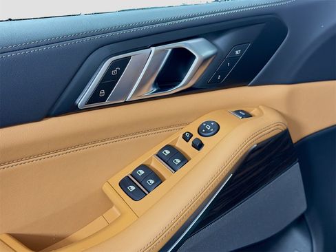 New 2026 BMW X5 xDrive50e w/ M Sport Package image 21