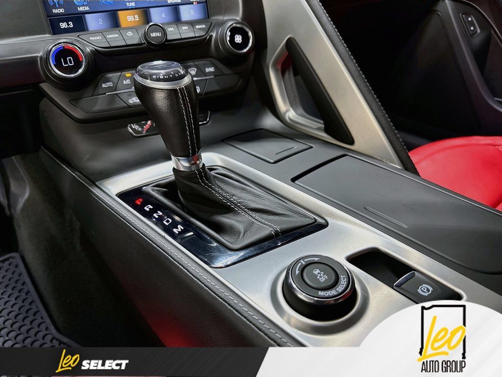 Used 2018 Chevrolet Corvette Stingray Coupe w/ 1LT RWD image 19