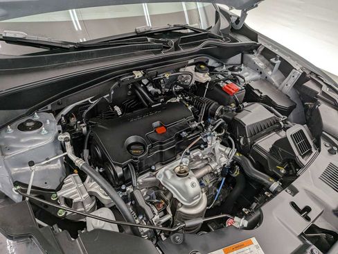 Used 2025 Honda HR-V Sport image 15