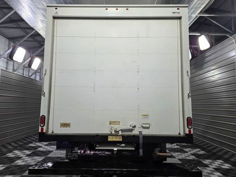 Used 2019 Ford E-450 and Econoline 450 Super Duty image 6