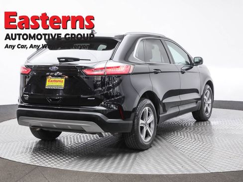 Used 2021 Ford Edge SEL w/ Convenience Package image 5