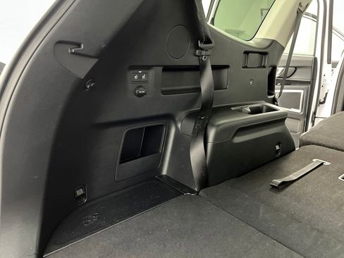 Used 2025 Kia Telluride S image 40