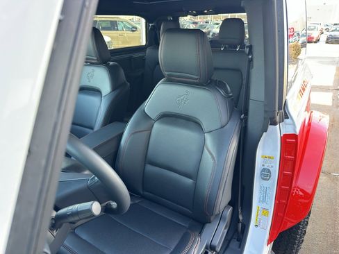 Used 2025 Ford Bronco Stroppe Edition image 28