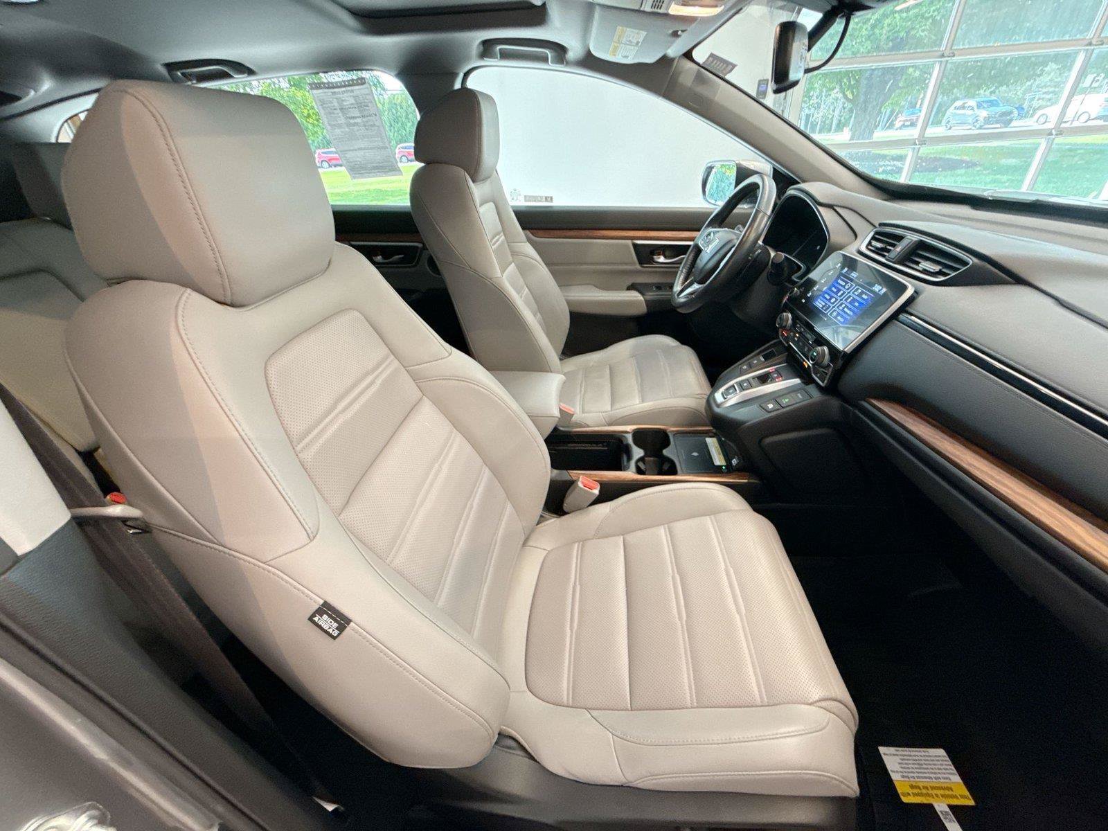 Used 2022 Honda CR-V Touring image 26