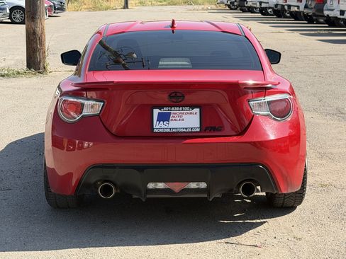 Used 2015 Scion FR-S RWD image 5
