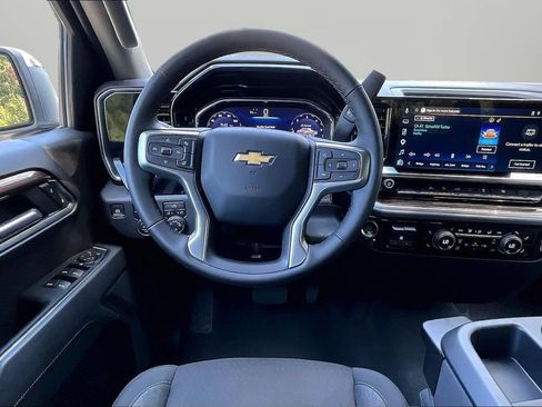 Used 2025 Chevrolet Silverado 1500 LT w/ All Star Edition Plus AWD/4WD image 9