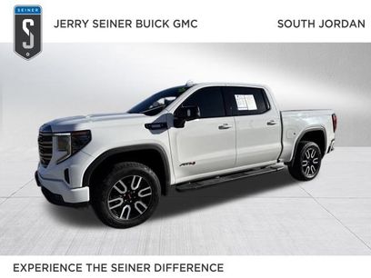 Used 2023 GMC Sierra 1500 AT4 w/ Technology Package