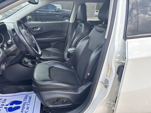 Used 2021 Jeep Compass Altitude image 14