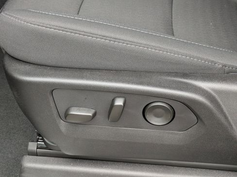 Used 2024 Chevrolet Silverado 1500 LT image 21