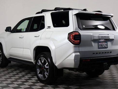 Used 2025 Toyota 4Runner TRD Sport Premium AWD/4WD image 6