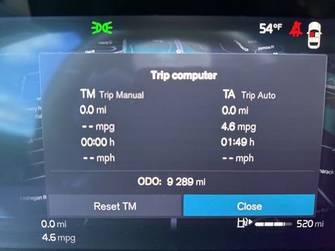 Certified 2025 Volvo XC40 B5 Plus image 20