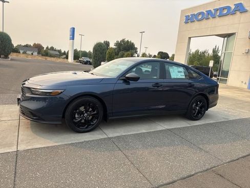 New 2025 Honda Accord SE image 14