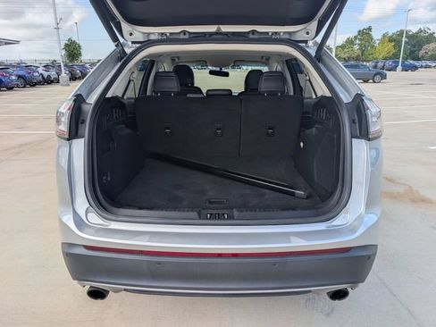 Used 2017 Ford Edge Titanium FWD image 28