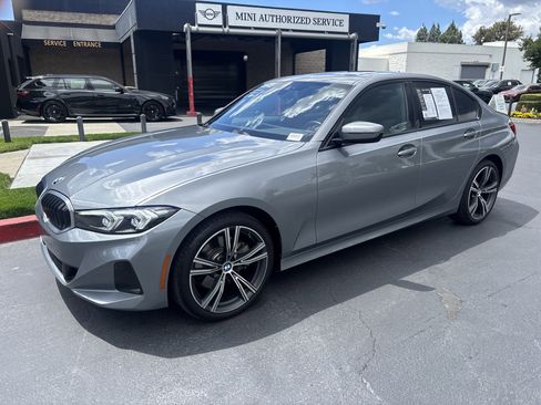 Used 2023 BMW 330i Sedan RWD image 6