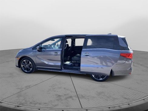 Certified 2024 Honda Odyssey Elite image 42