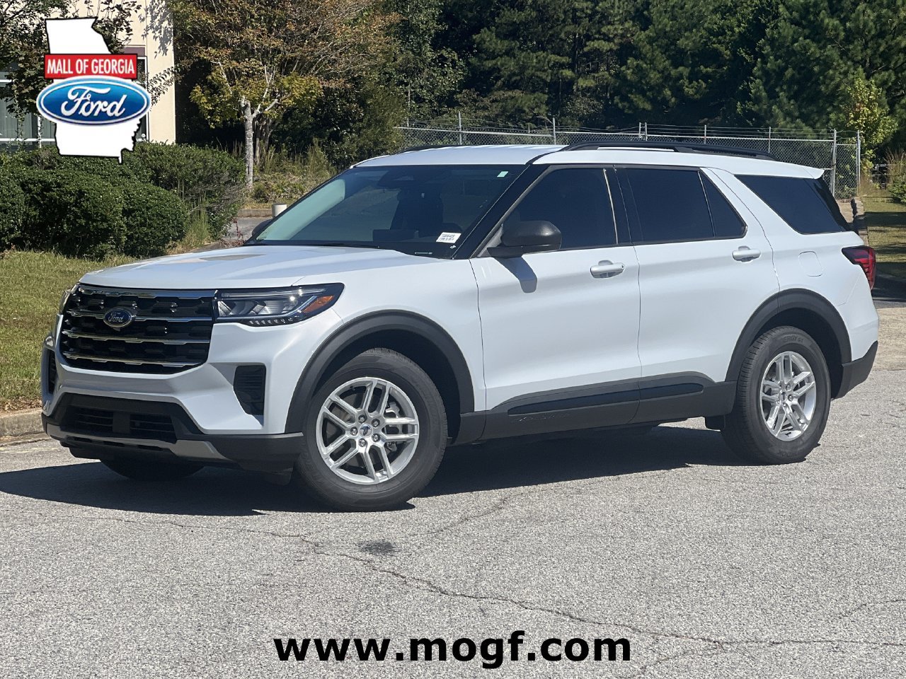 New 2026 Ford Explorer Active RWD image 1