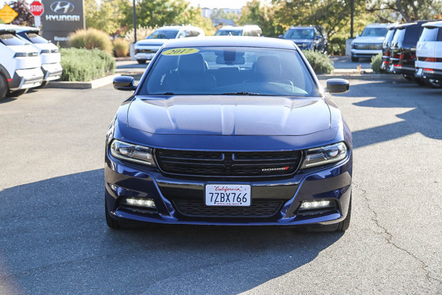Used 2017 Dodge Charger R/T w/ Plus Group RWD image 7