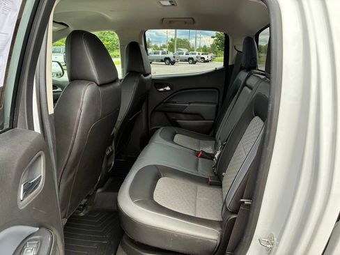 Used 2017 Chevrolet Colorado Z71 AWD/4WD image 46
