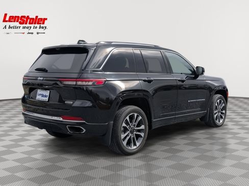 Used 2023 Jeep Grand Cherokee Overland w/ Advanced Protech Group III image 5